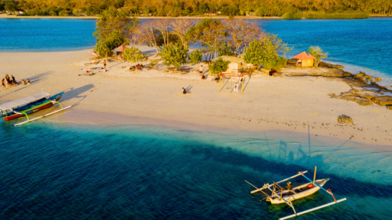 Explore Gili Kedis, Lombok